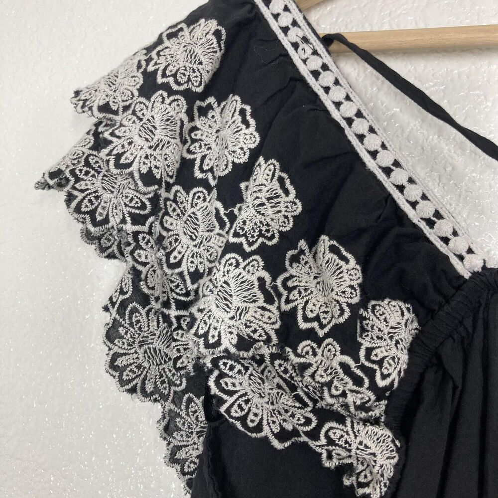 Monograph Anthropologie Blouse XL Black Embroidered Floral Ruffle Crop Top Boho - Picture 13 of 15